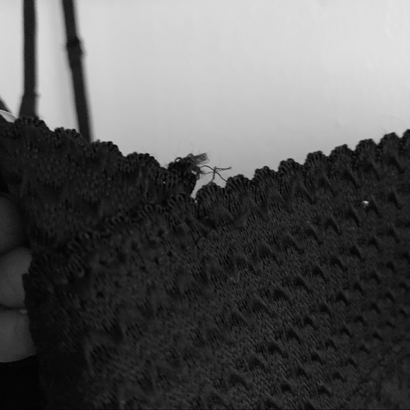 Express scalloped bandeau top - Picture 6 of 6